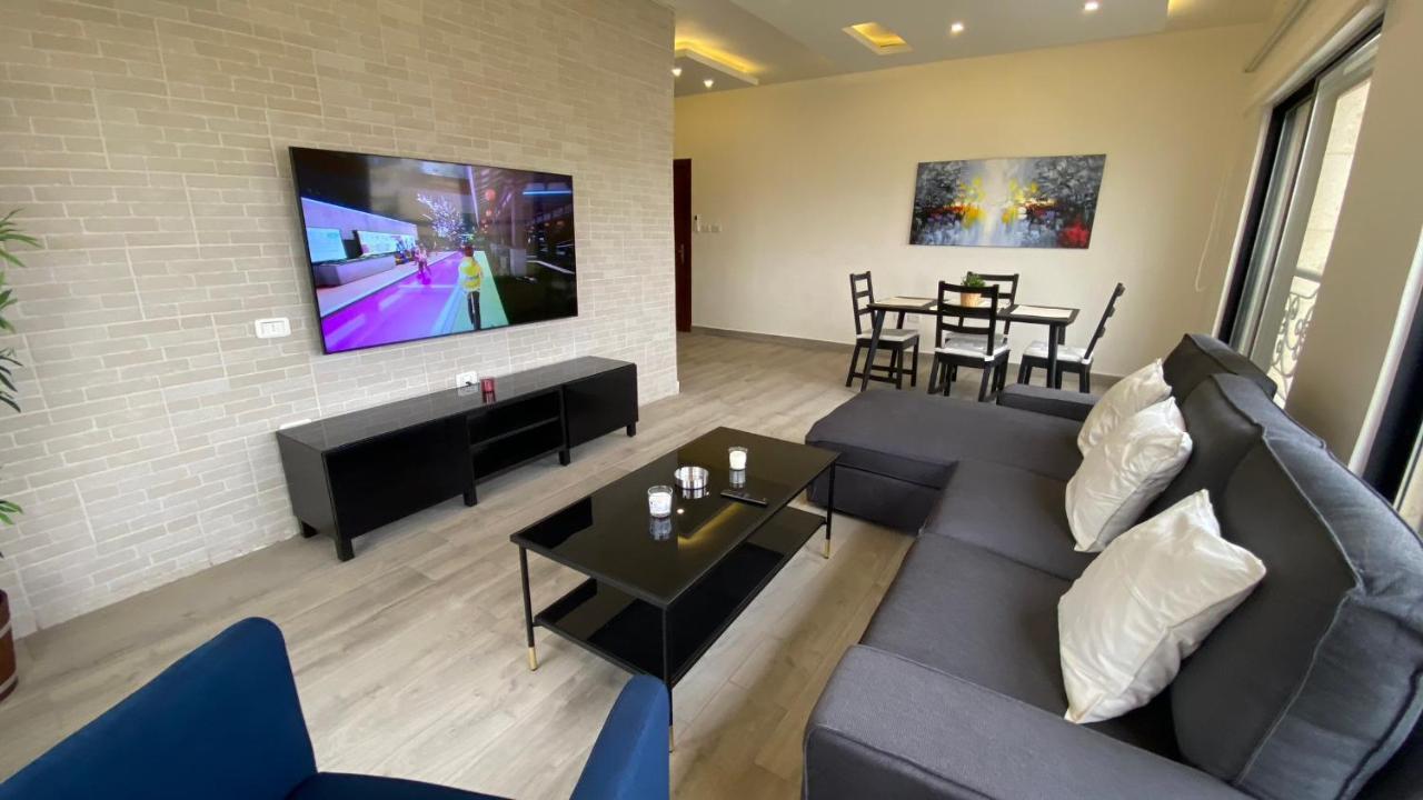 Dair Ghbar Apartment Amman Phòng bức ảnh