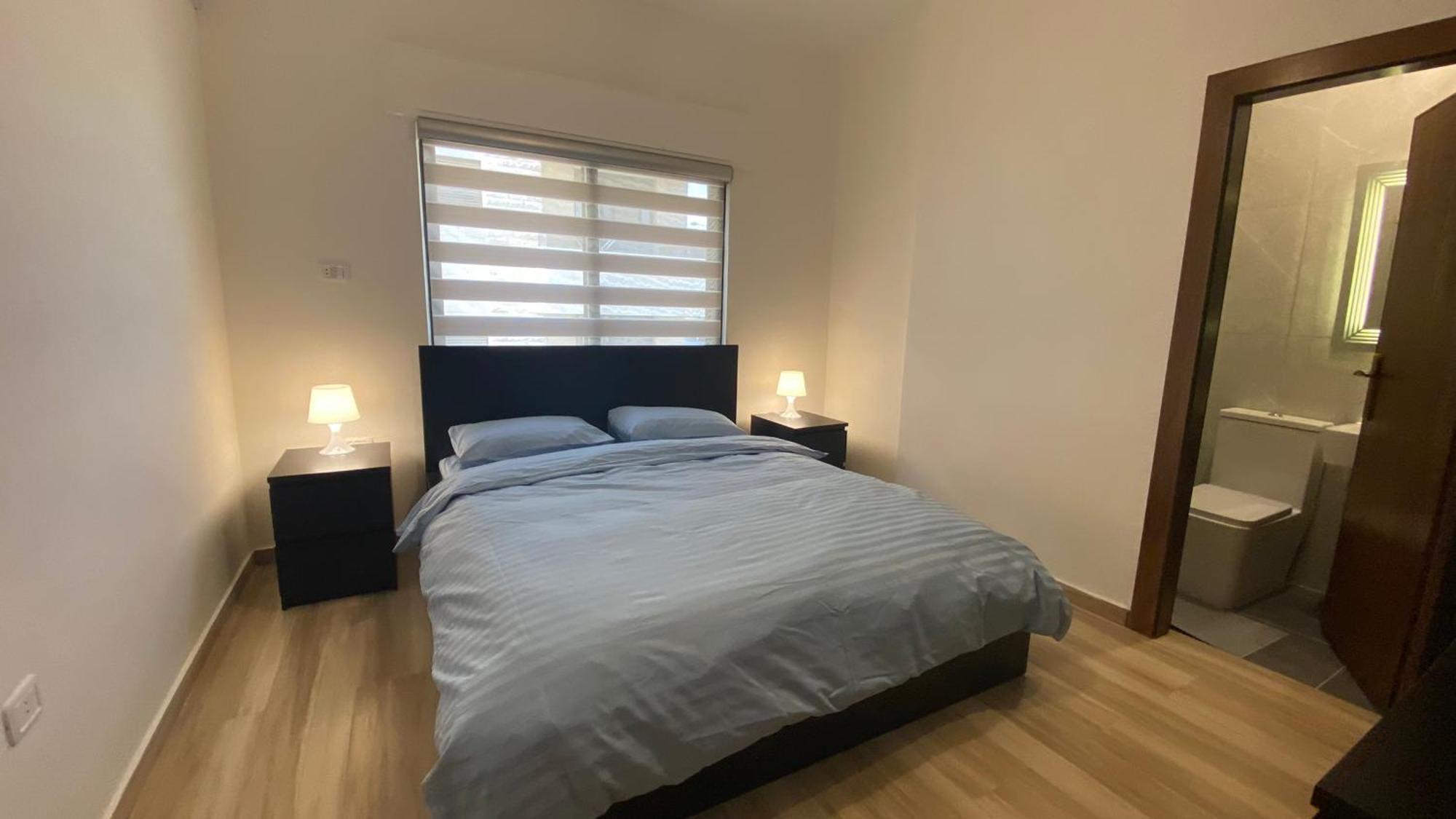 Dair Ghbar Apartment Amman Phòng bức ảnh