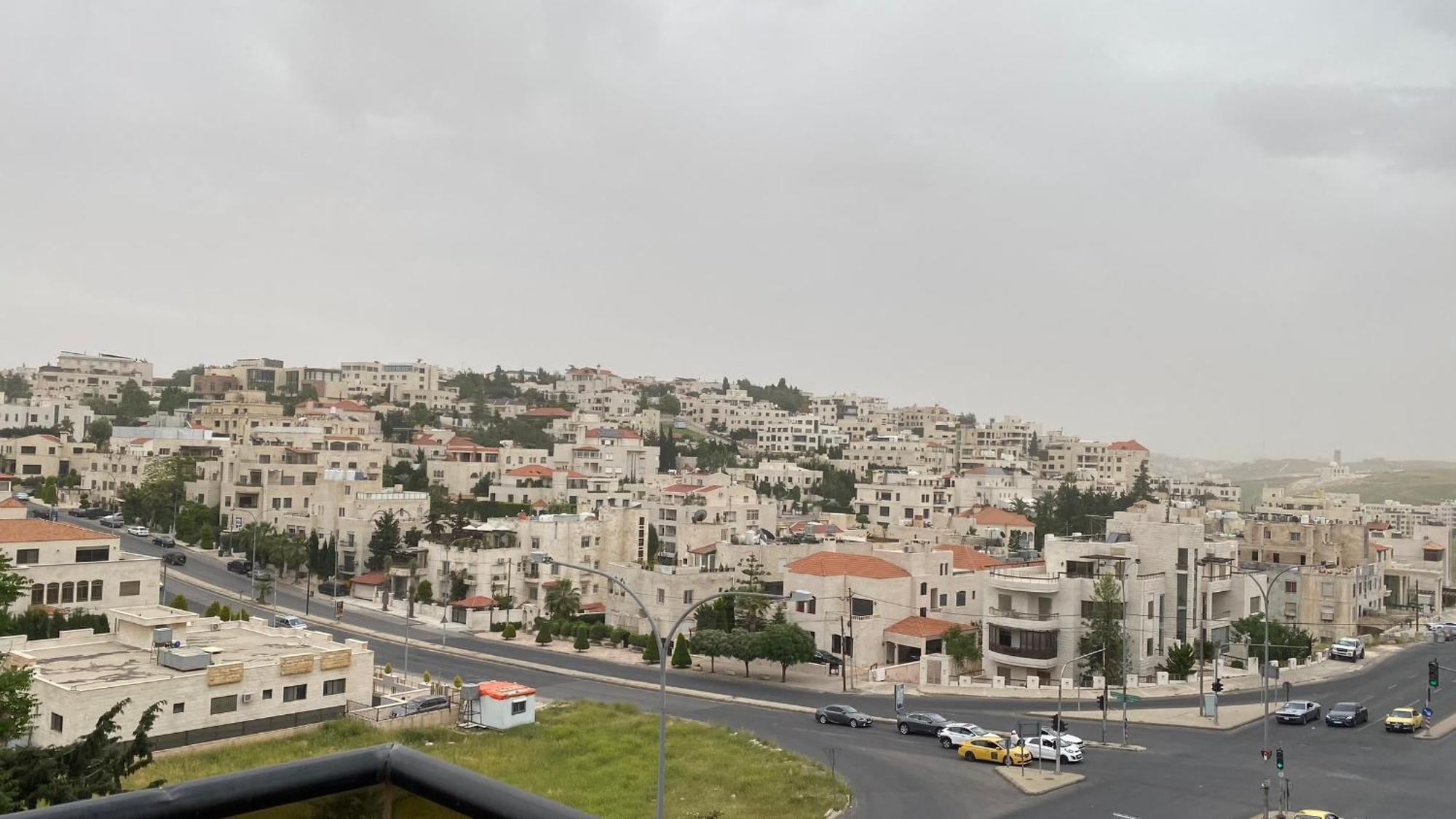Dair Ghbar Apartment Amman Phòng bức ảnh
