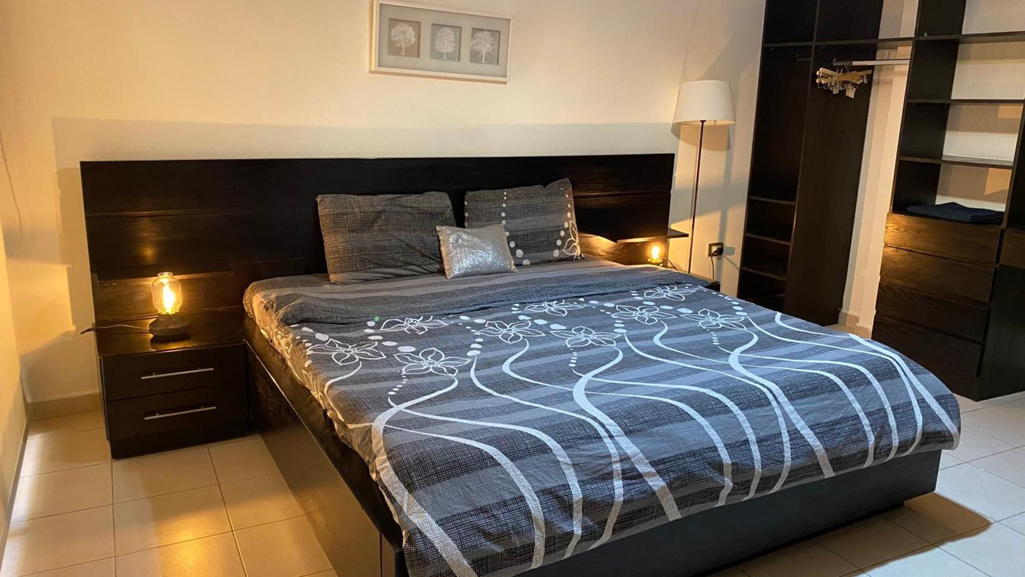 Dair Ghbar Apartment Amman Ngoại thất bức ảnh